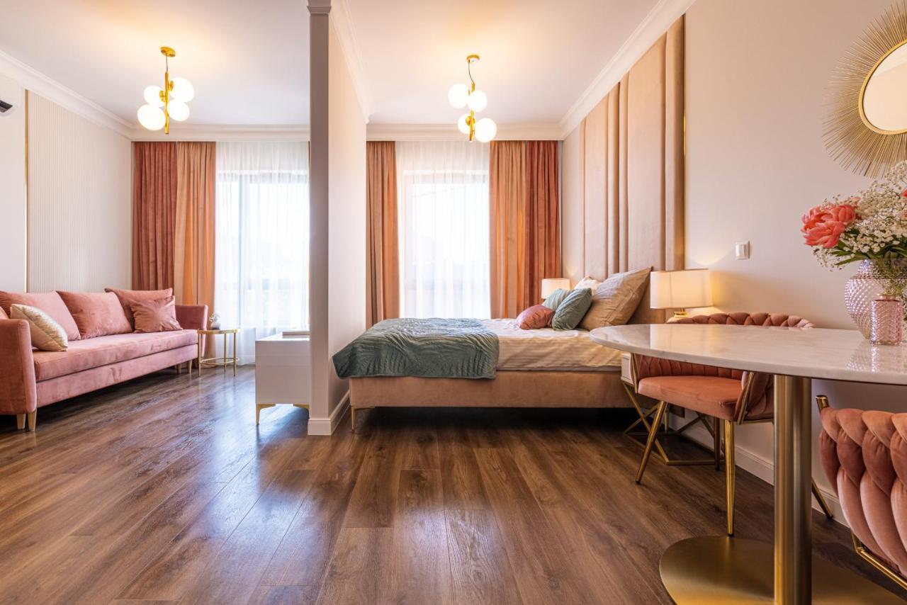 Zloty Lotos-Srodmiescie Z Darmowym Parkingiem Apartman Gdańsk Kültér fotó